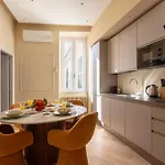 Apartment Deza Luxe Colosseum View 2br 2bt Modern Style Rom