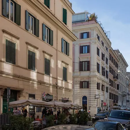 Deza Luxe Colosseum View 2br 2bt Modern Style דירה