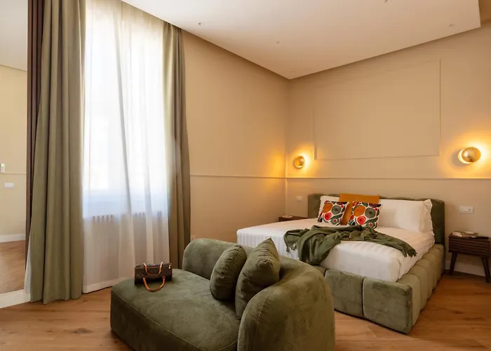 Deza Luxe Colosseum View 2br 2bt Modern Style Apartment *