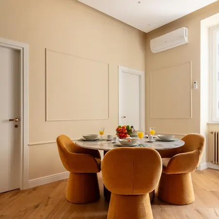 شقة Deza Luxe Colosseum View 2br 2bt Modern Style روما