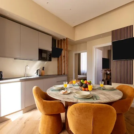 شقة Deza Luxe Colosseum View 2br 2bt Modern Style روما