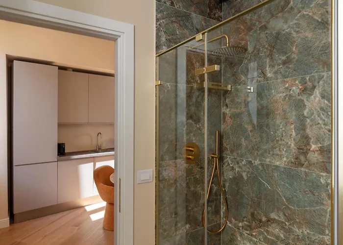 Deza Luxe Colosseum View 2br 2bt Modern Style * Roma